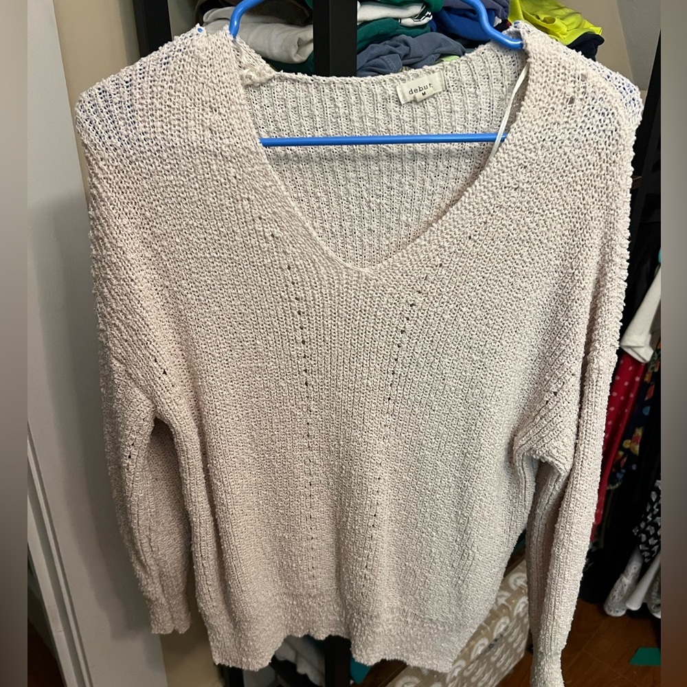 Woman’s v neck sweater